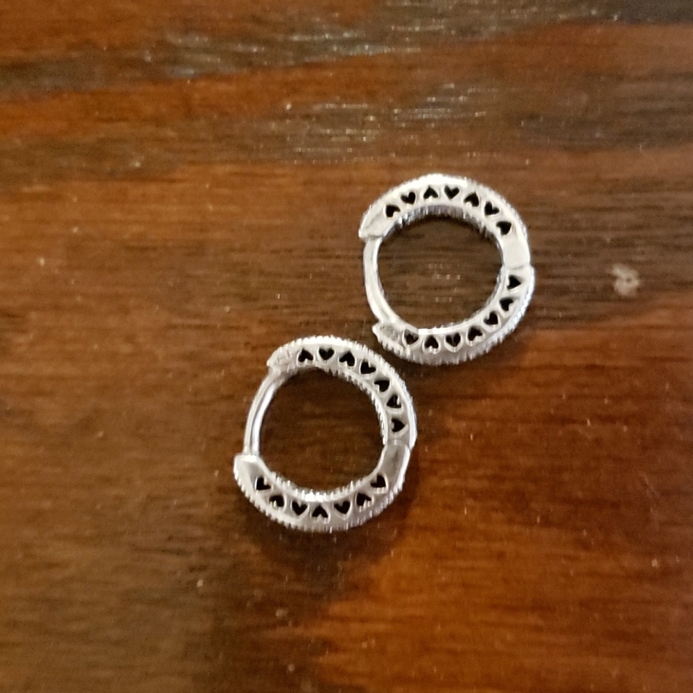 Pandora pave' hoops